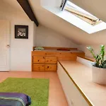 Attic Apartman *